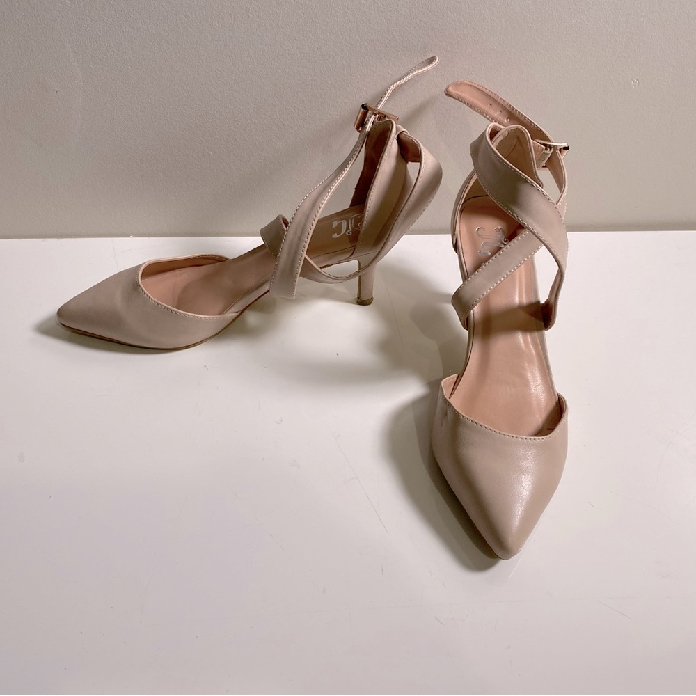 Nude heels size 6, one strap JG shoes brand